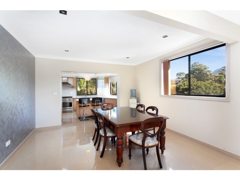 201 Jacaranda Avenue, Figtree NSW 2525