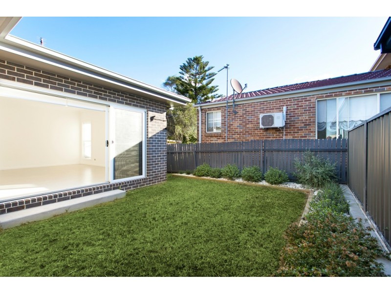 2a Ellengowan Crescent, Fairy Meadow NSW 2519