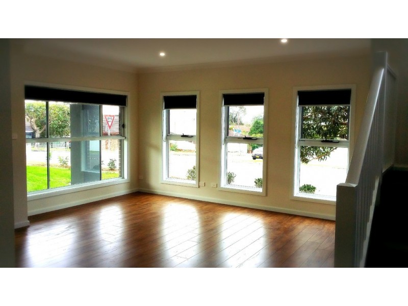 21 Balmoral Street, Balgownie NSW 2519