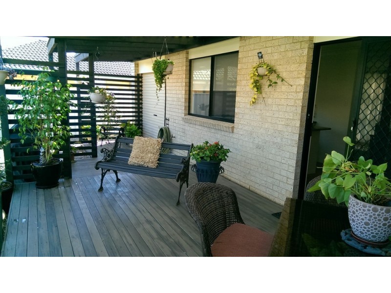 21 Fleet Crescent, Albion Park NSW 2527