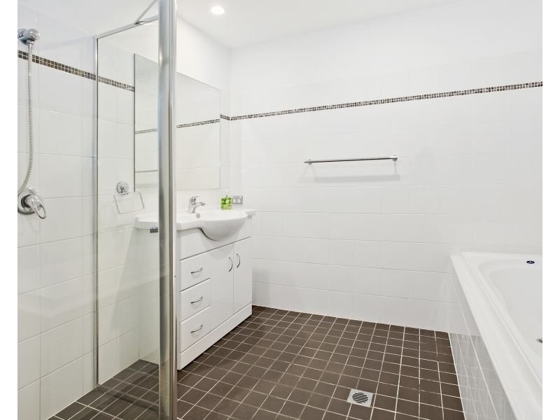 18/313-323 Crown Street, Wollongong NSW 2500