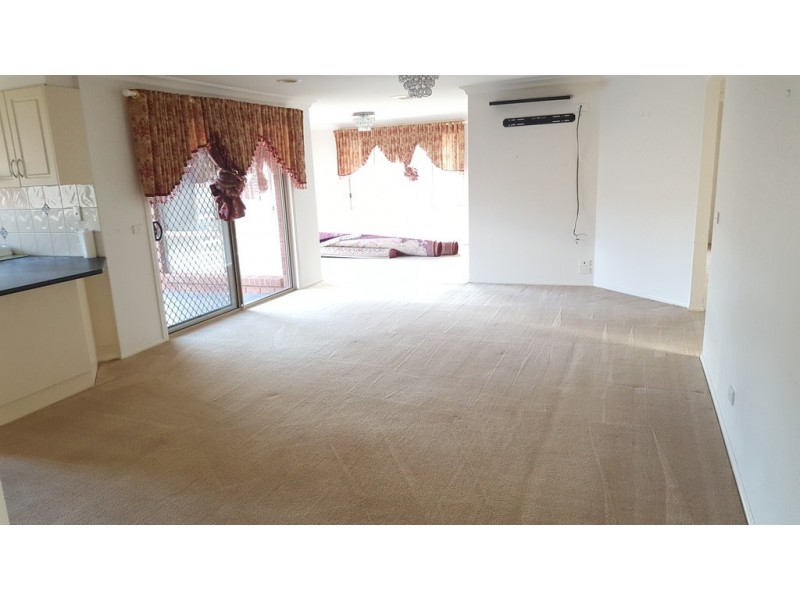 2 San Remo Court, Narre Warren South VIC 3805