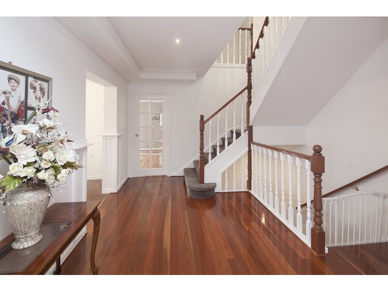 3 Dalpura Court, Berwick VIC 3806