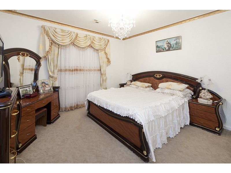 7 Schanck Place, Endeavour Hills VIC 3802