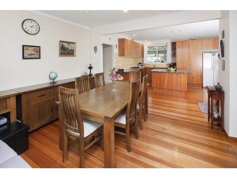 7 Golden Court, Doveton VIC 3177