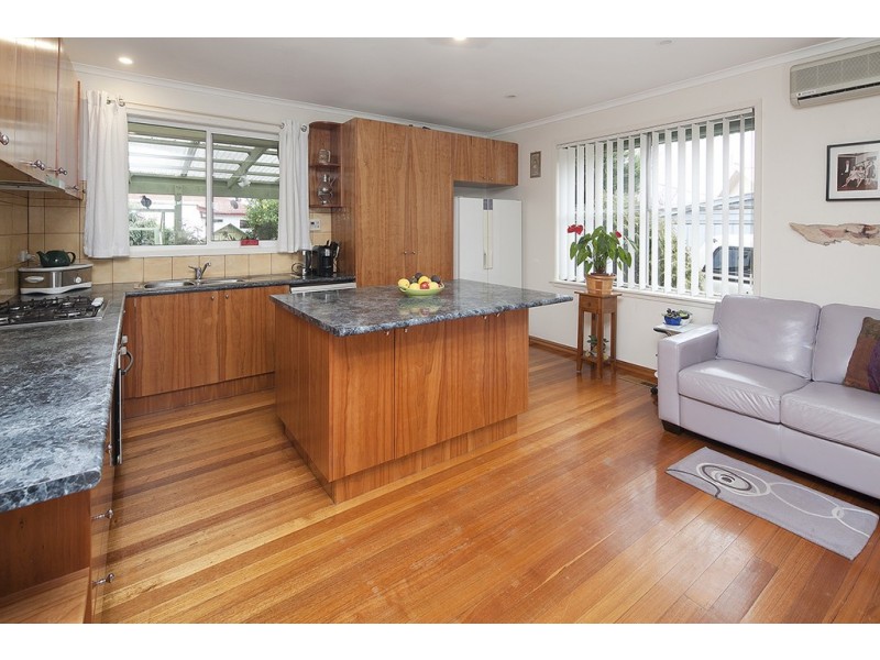 7 Golden Court, Doveton VIC 3177