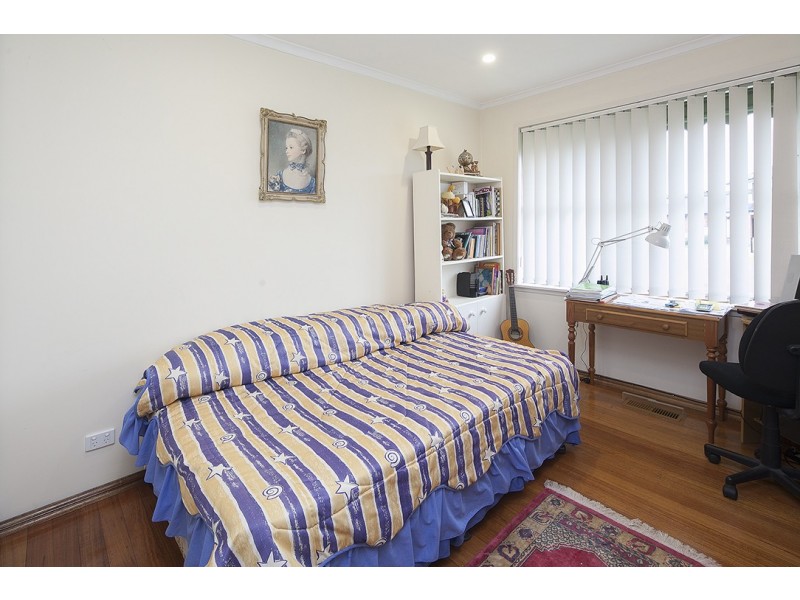 7 Golden Court, Doveton VIC 3177