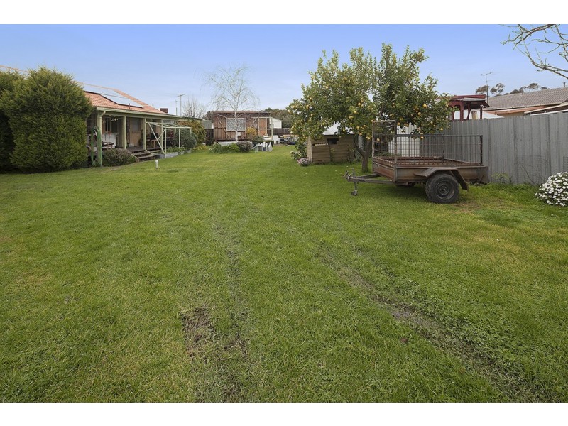 7 Golden Court, Doveton VIC 3177