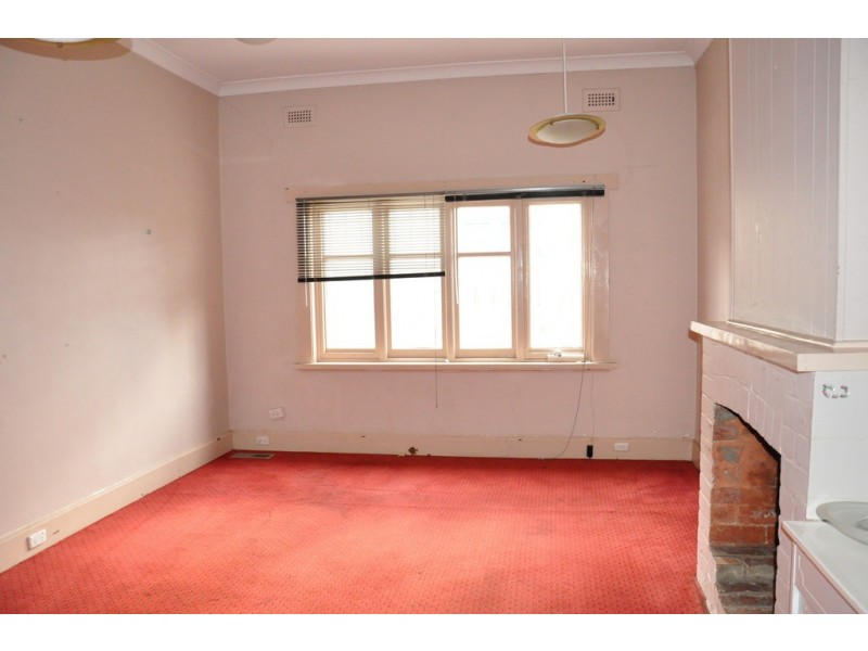 58 Princes Hwy, Dandenong VIC 3175