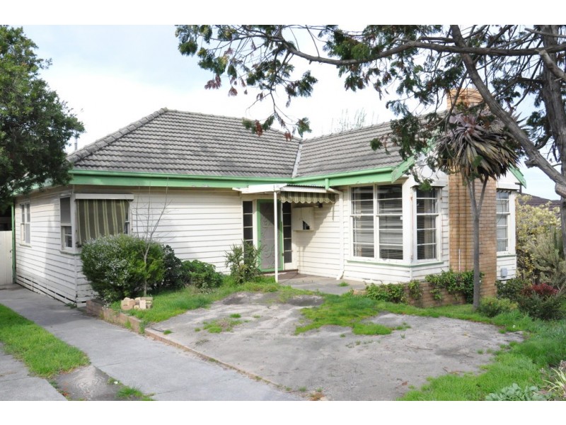 36 Wilma Avenue, Dandenong VIC 3175