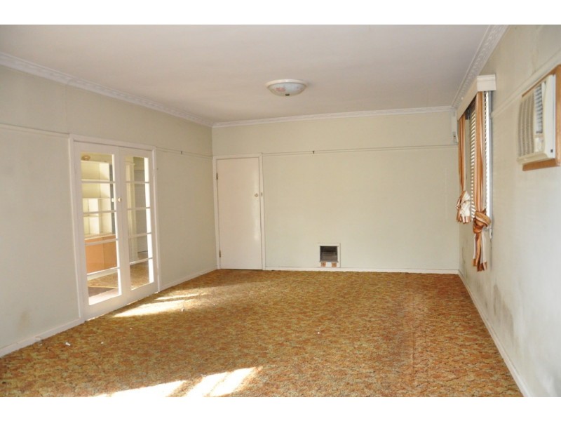 36 Wilma Avenue, Dandenong VIC 3175