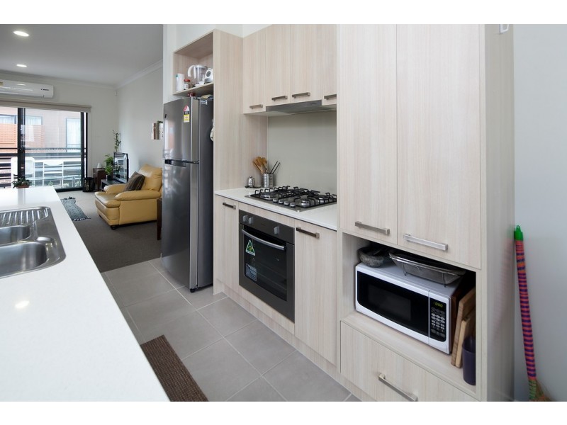 11/6 Huckson Street, Dandenong VIC 3175