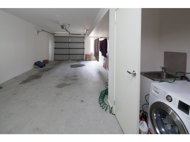 11/6 Huckson Street, Dandenong VIC 3175