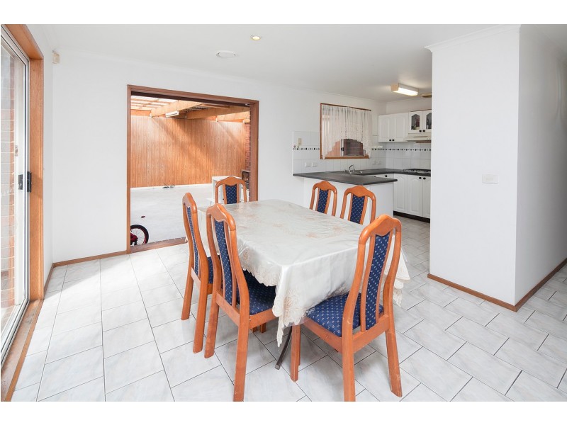 24 Glencairn Avenue, Hallam VIC 3803