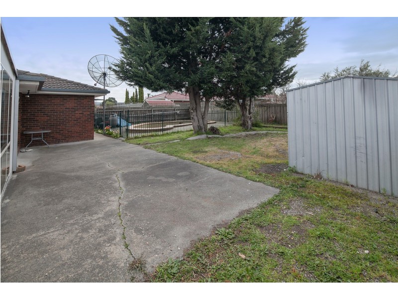 24 Glencairn Avenue, Hallam VIC 3803