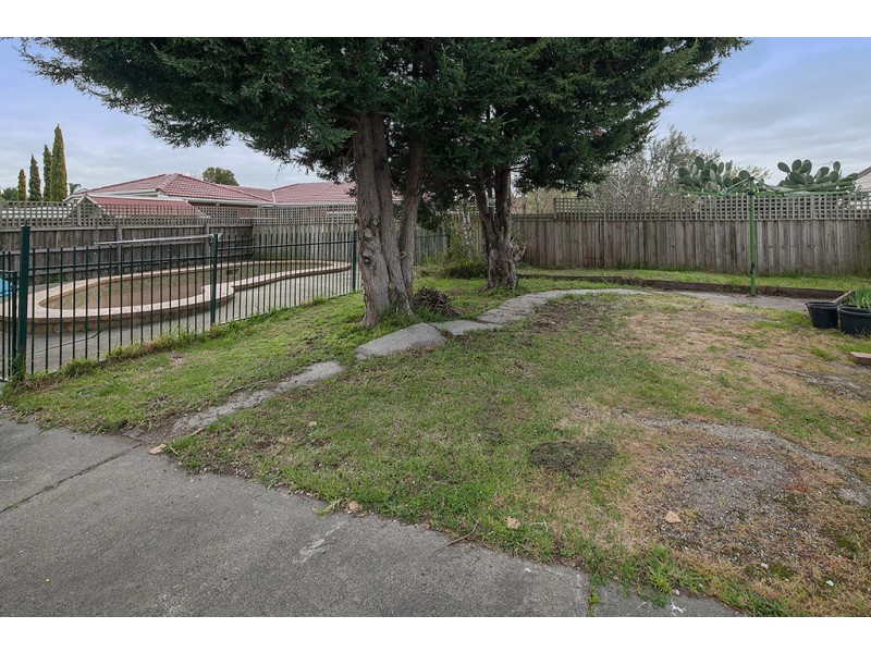 24 Glencairn Avenue, Hallam VIC 3803