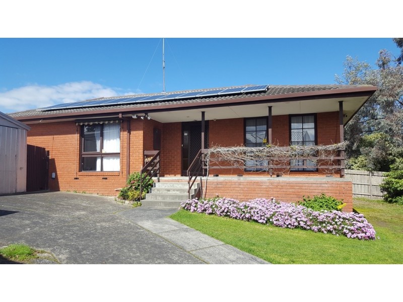 3 Ravenhill Crescent, Endeavour Hills VIC 3802