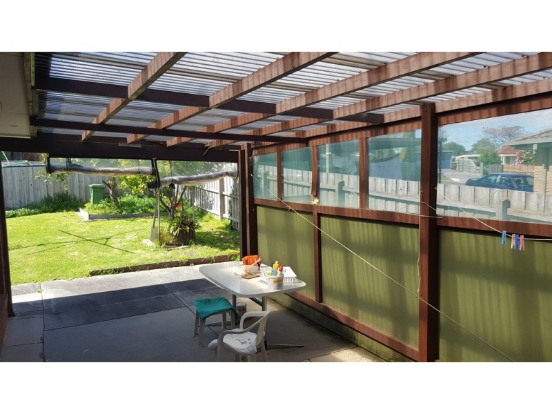 3 Ravenhill Crescent, Endeavour Hills VIC 3802