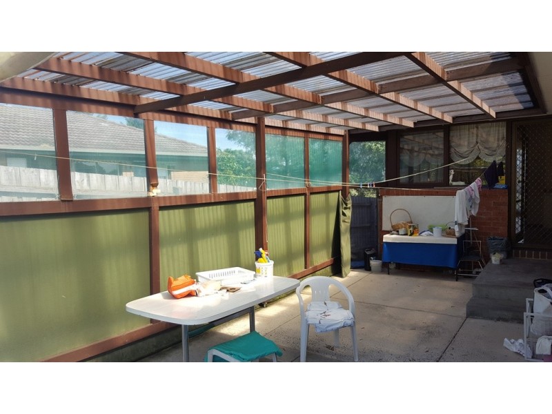 3 Ravenhill Crescent, Endeavour Hills VIC 3802