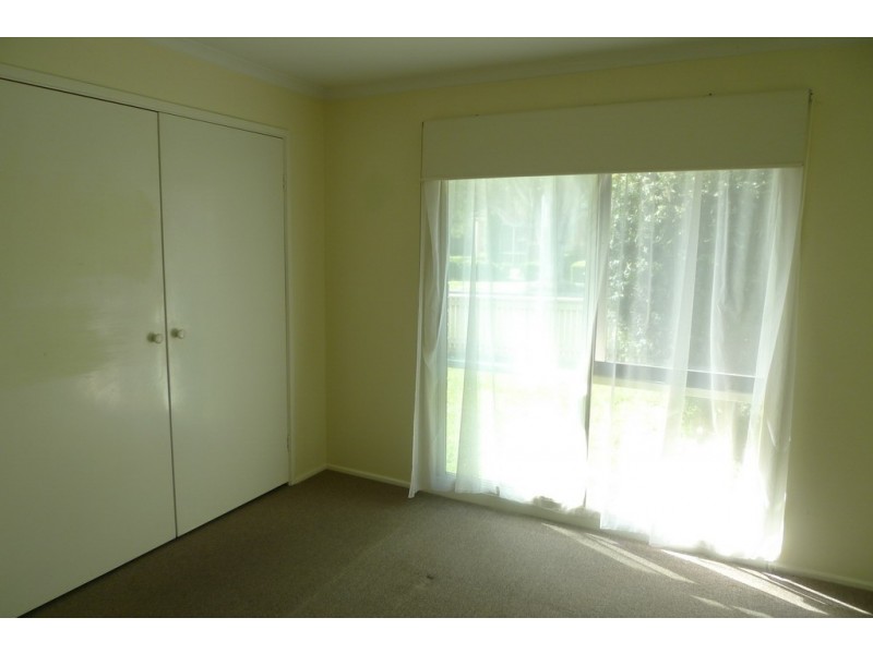 1/14 Edith Street, Dandenong VIC 3175