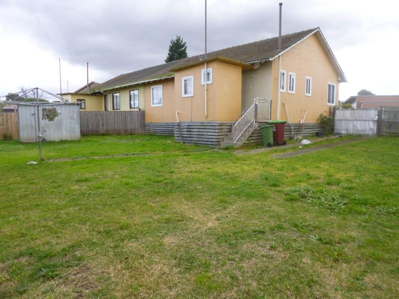 11 Ti Tree Drive, Doveton VIC 3177