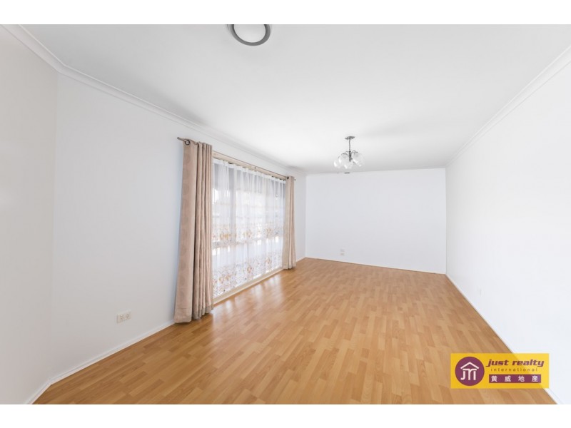 13 Archibald Ave, Narre Warren VIC 3805