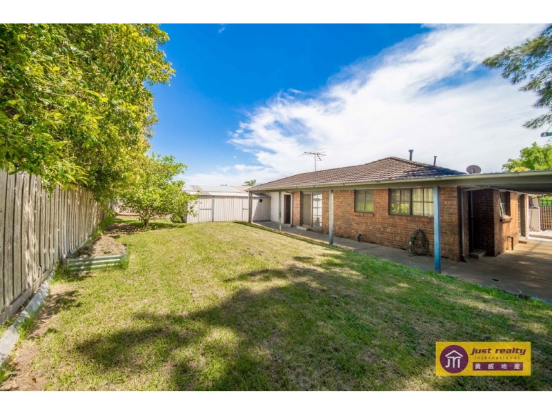 13 Archibald Ave, Narre Warren VIC 3805