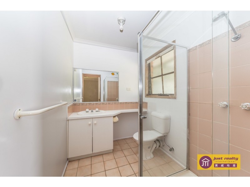 13 Archibald Ave, Narre Warren VIC 3805