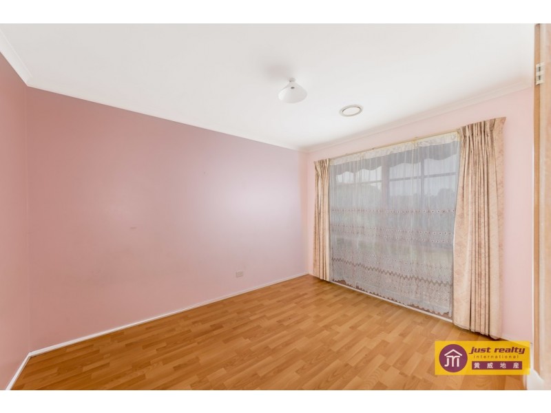 13 Archibald Ave, Narre Warren VIC 3805