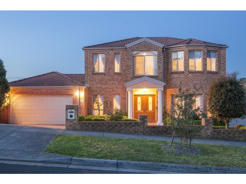 19 William Hovell Drive, Endeavour Hills VIC 3802