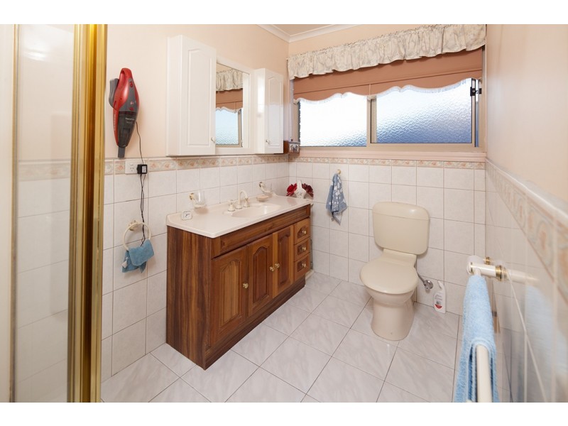 19 William Hovell Drive, Endeavour Hills VIC 3802