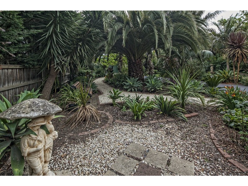 52 Crawley Road, Narre Warren North VIC 3804