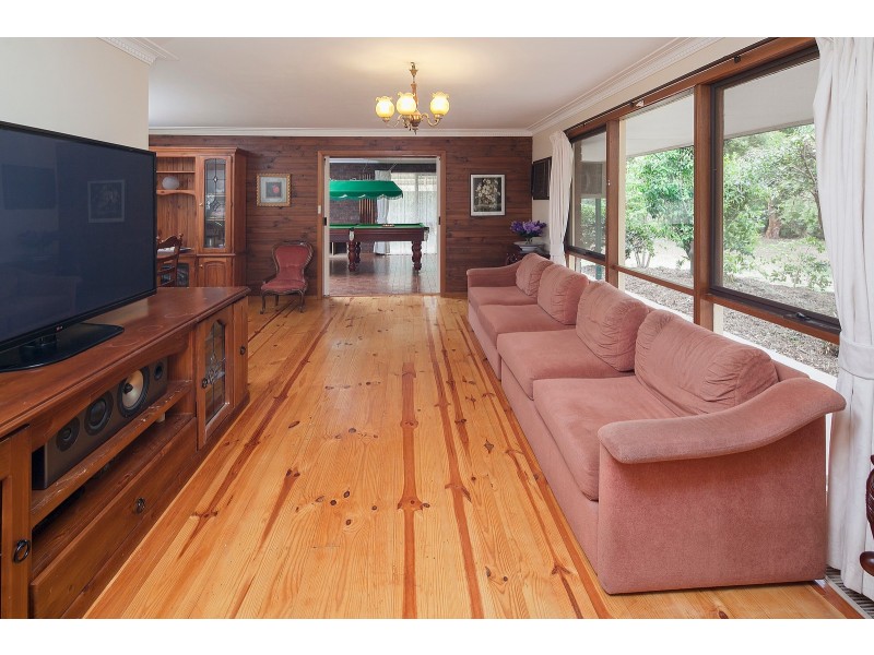 8 Currawong Grove, Cannons Creek VIC 3977