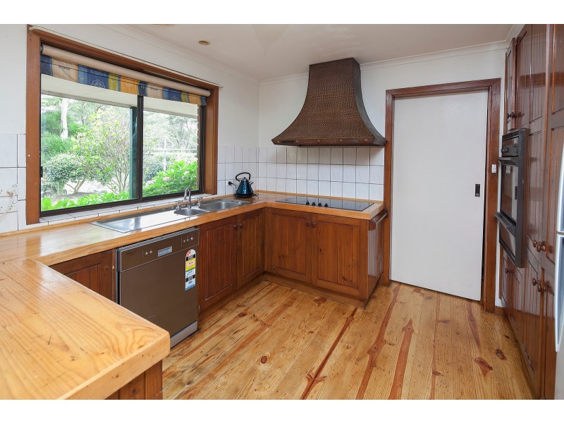 8 Currawong Grove, Cannons Creek VIC 3977