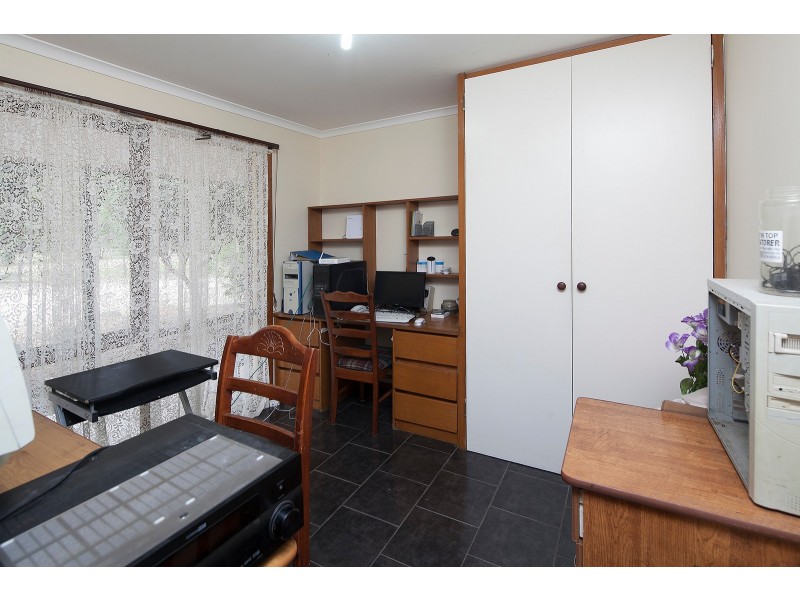 8 Currawong Grove, Cannons Creek VIC 3977