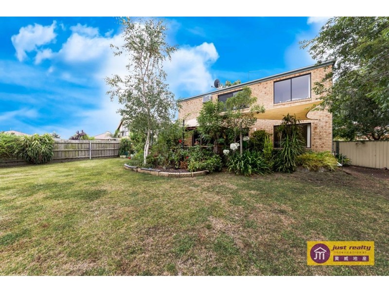 35 Banyalla Drive, Cranbourne West VIC 3977