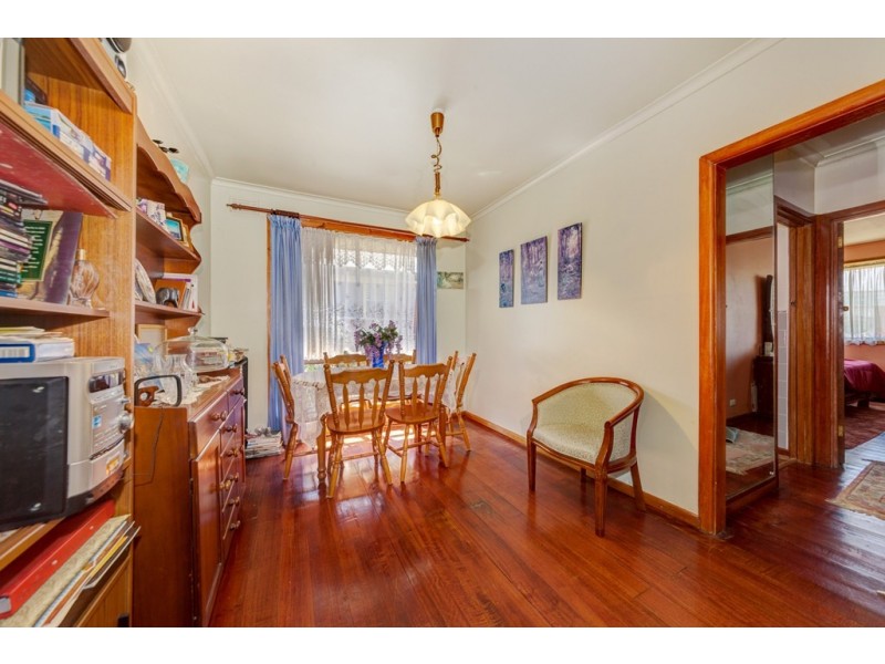 7 PRINCES DOMAIN DRIVE, Hallam VIC 3803