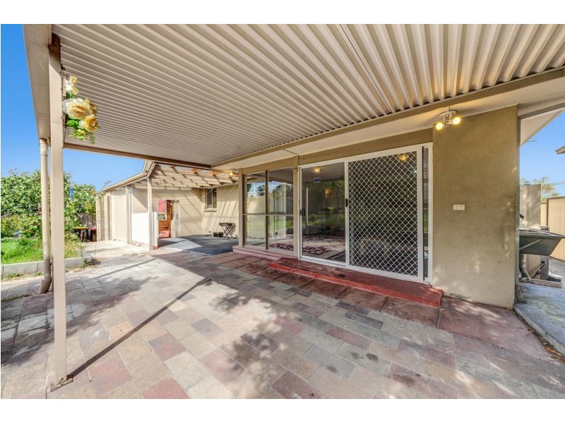 137 Brady Rd, Dandenong North VIC 3175