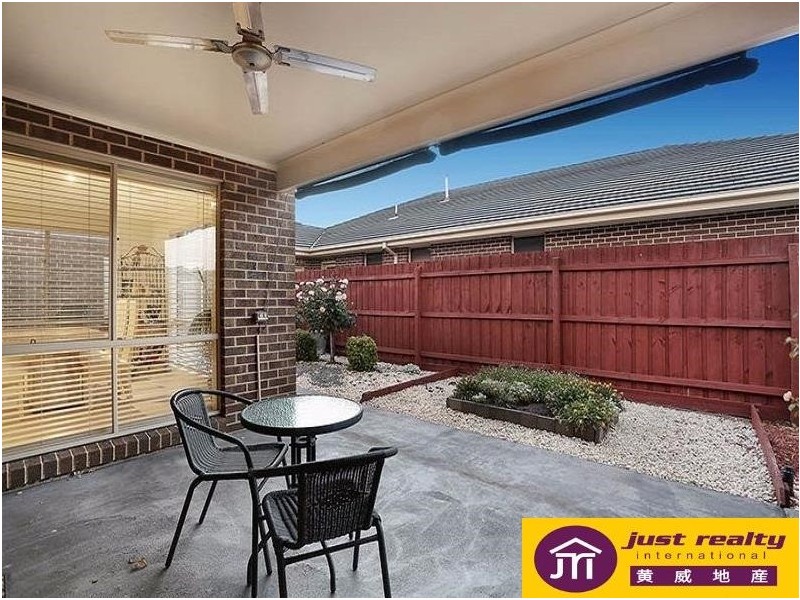 8 Cherrywood Way, Narre Warren South VIC 3805