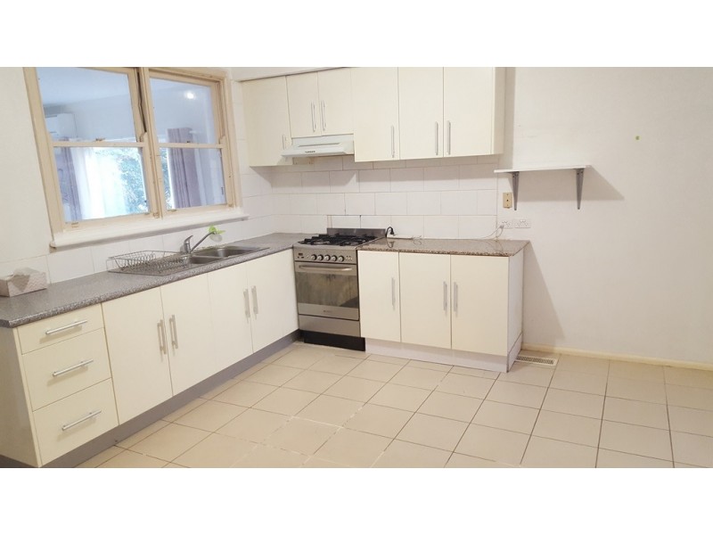 24 Ingrid Street, Dandenong VIC 3175