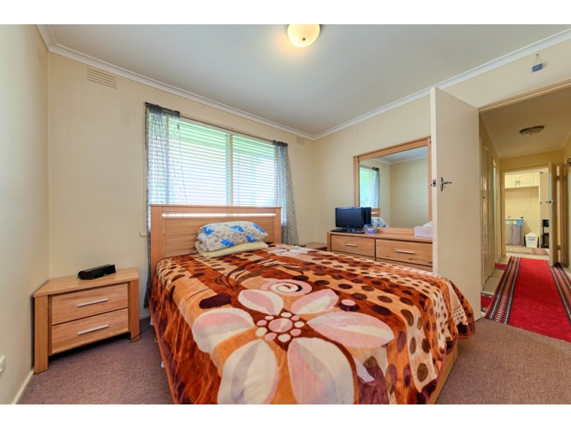 2/14 Gretana St, Dandenong VIC 3175