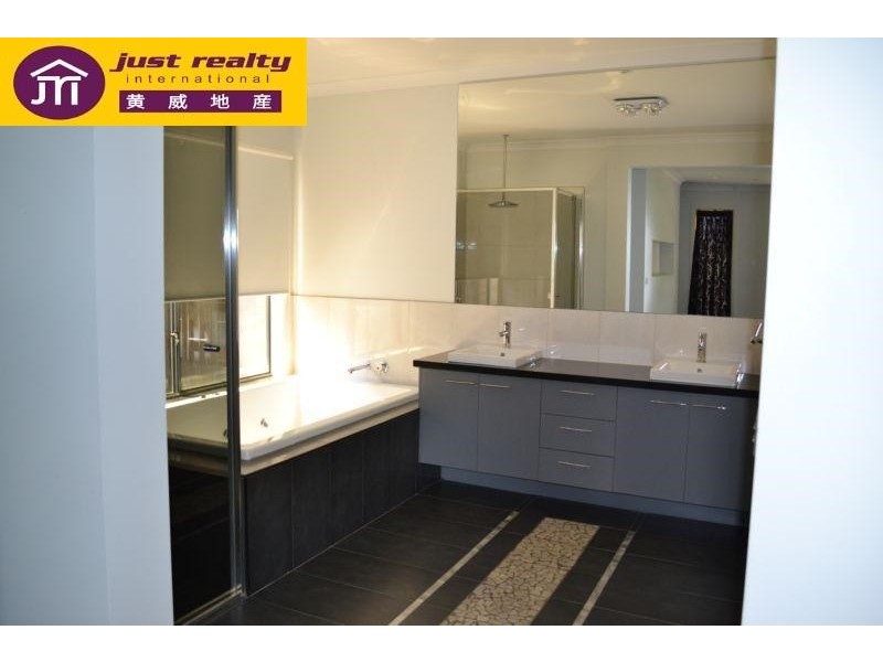 14 Viewpoint Place, Berwick VIC 3806