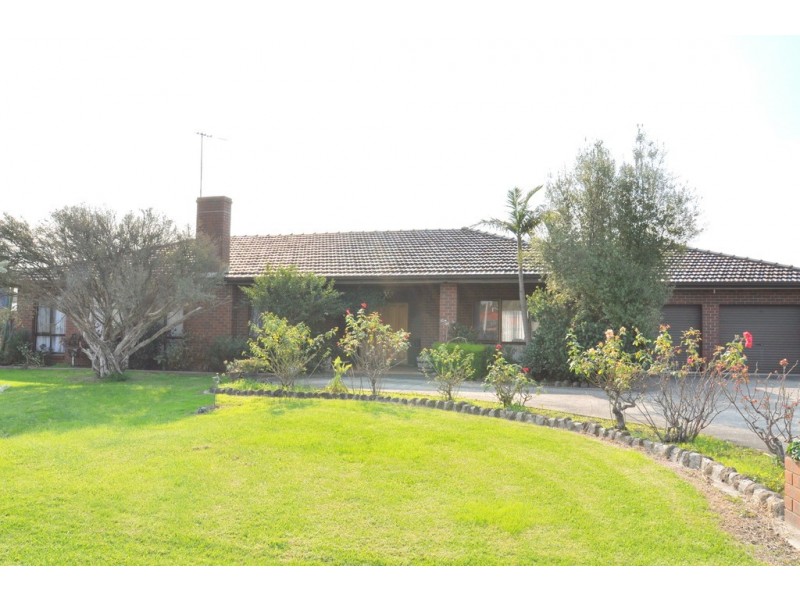 52-54 Kennington Park Drive, Endeavour Hills VIC 3802