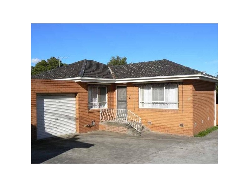 4/4 Leonard Street, Dandenong VIC 3175