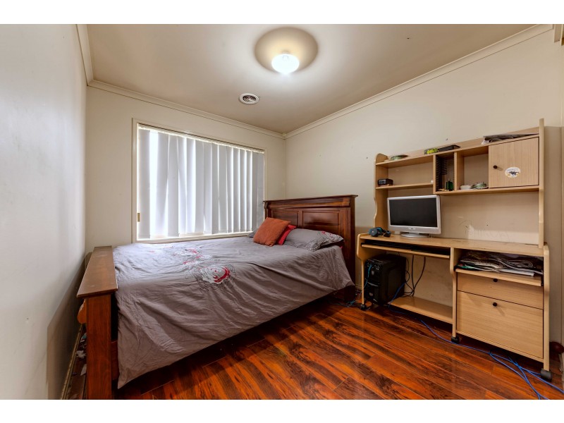 33 Fairhaven Blvd, Cranbourne West VIC 3977