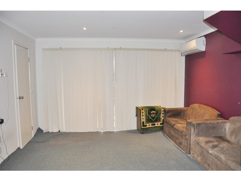 2/38 Hammond Road, Dandenong VIC 3175