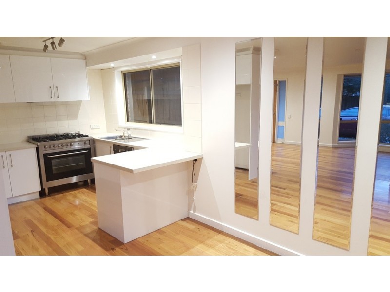 5 Parklea Close, Narre Warren VIC 3805