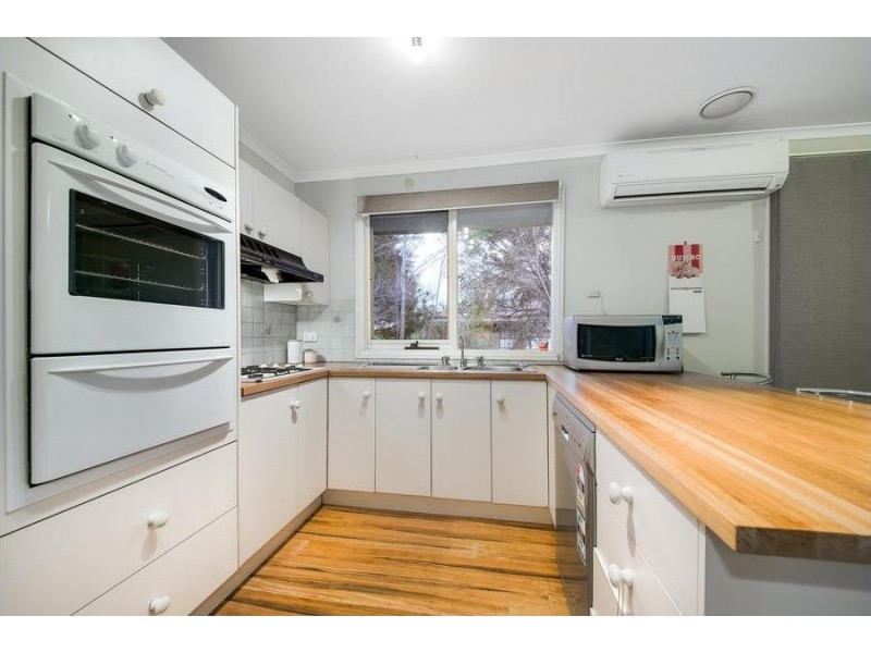 45 Lodge Crescent, Berwick VIC 3806