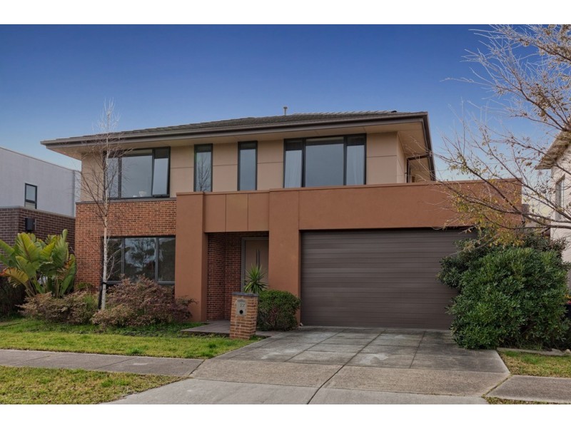 17 Dresden Drive, Waterways VIC 3195