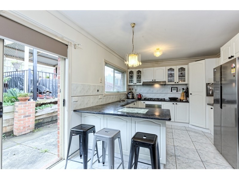 9 Daffodil Court, Endeavour Hills VIC 3802